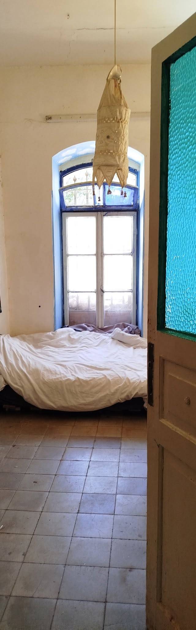 סאבלט – חדר בדירת שותפים בנחלאות, ירושלים